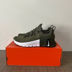 Nike Free Metcon 6 ‘Medium Olive’